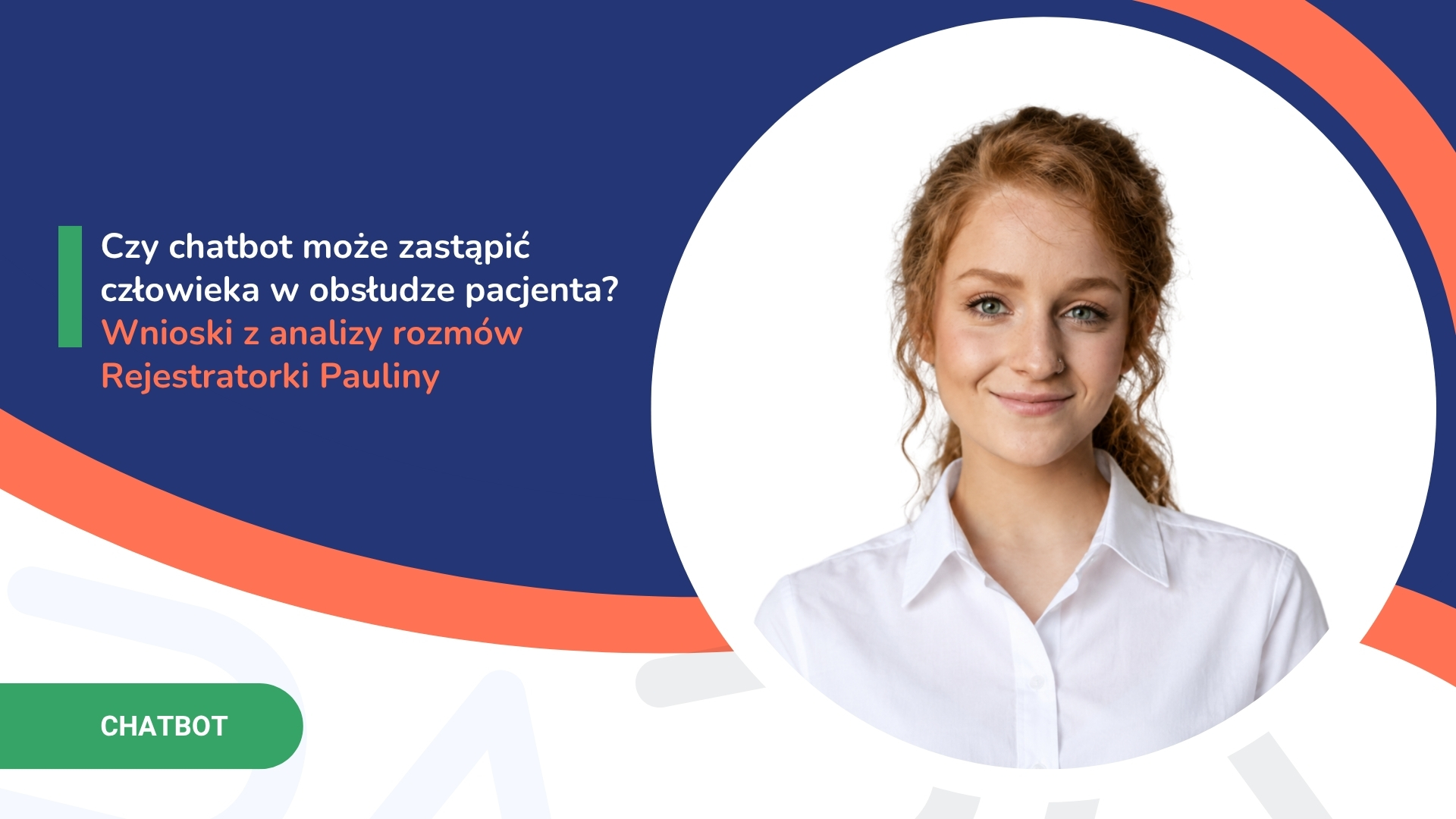 Kobieta o rudych włosach w białej koszuli na tle niebieskiego i pomarańczowego tła, uśmiechnięta, projekt graficzny z napisem po polsku